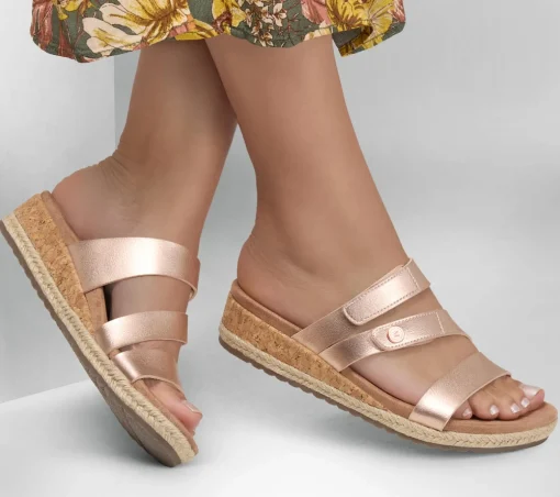 Martha Stewart: Breezie - Shiny Luster